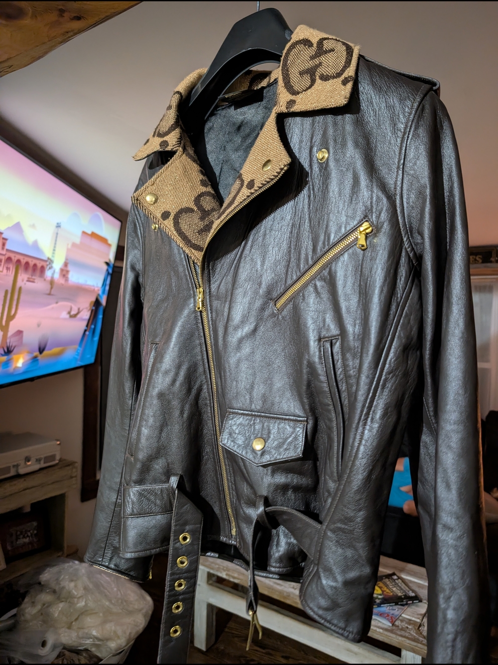 Exclusive Game Gucci Brown Leather Biker Jacket with GG Knit Collar Womens M